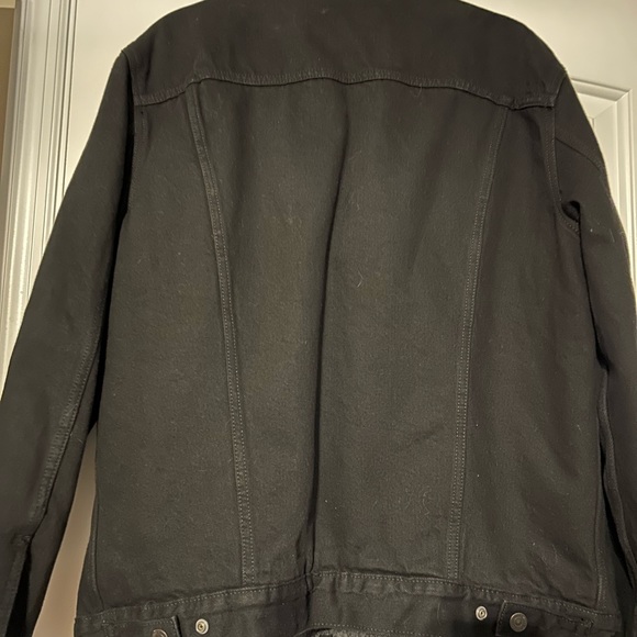Levi Strauss winter jacket.Worn a handful of times,excellent cond. size juniorXL - Picture 3 of 7